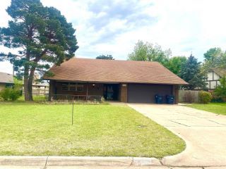 Foreclosed Home - 3209 W NEILSON DR, 73703