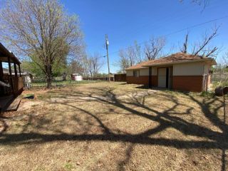 Foreclosed Home - 1632 MURRAY DR, 73717