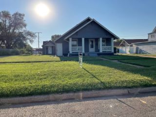 Foreclosed Home - 509 8TH ST, 73717