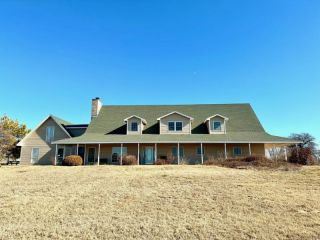 Foreclosed Home - 11600 W LONGHORN TRL, 73735
