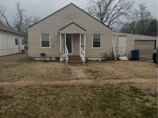 Foreclosed Home - 124 W 2ND ST, 73742
