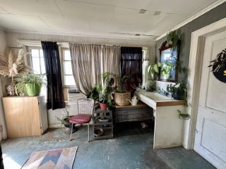 Foreclosed Home - 421 E BROADWAY ST, 73766