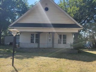Foreclosed Home - 1247 CHURCH ST, 73860