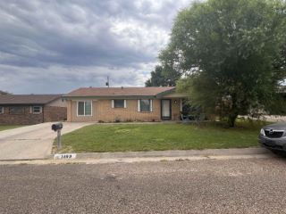 Foreclosed Home - 1409 MAPLE AVE, 73942