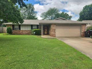 Foreclosed Home - 5613 EAST CIR, 74006