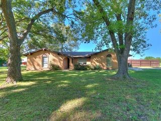 Foreclosed Home - List 100914180
