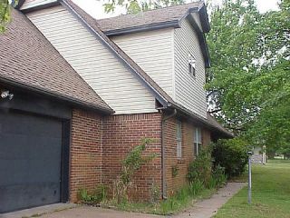 Foreclosed Home - List 100071830