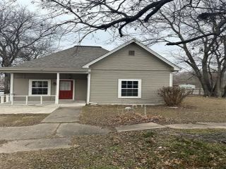 Foreclosed Home - 424 W ELGIN ST, 74012