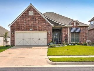 Foreclosed Home - List 100842338