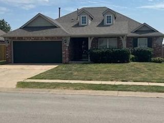 Foreclosed Home - List 100944952