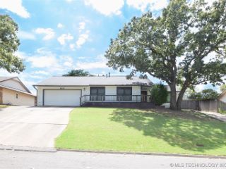Foreclosed Home - 1314 WOODBRIAR LN, 74015