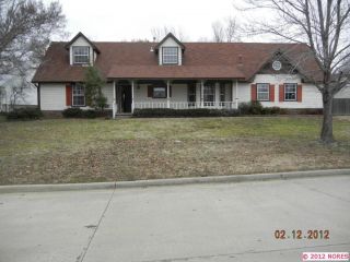 Foreclosed Home - 983 N DOUGLAS DR, 74017