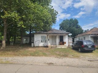 Foreclosed Home - 523 W 10TH ST, 74035
