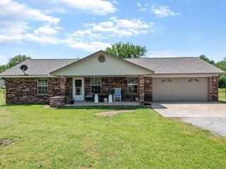 Foreclosed Home - 29200 S 4170 RD, 74036