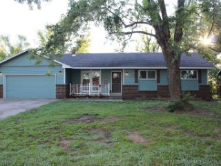 Foreclosed Home - 313 B ST NE, 74036