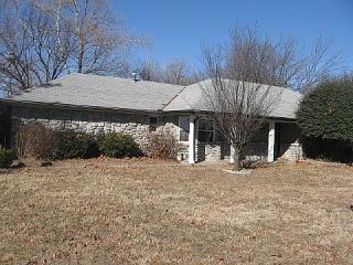 Foreclosed Home - 716 N BIRCH ST, 74037