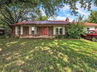 Foreclosed Home - 712 RUSSELL AVE, 74047