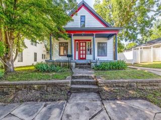 Foreclosed Home - 208 E 12TH ST, 74056