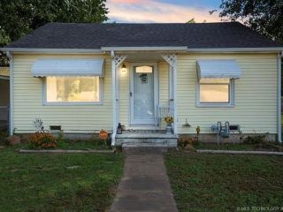 Foreclosed Home - 205 W 41ST ST, 74063