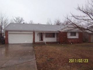 Foreclosed Home - 1411 N 8TH PL, 74066