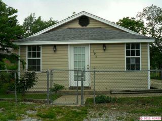 Foreclosed Home - 706 N ELIZABETH ST, 74066
