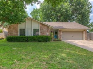 Foreclosed Home - 1809 WOODLAND RD, 74066