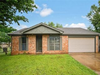 Foreclosed Home - 1006 LELAND CT, 74075