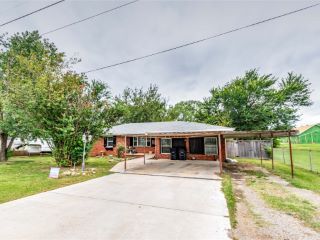 Foreclosed Home - 306 S 3RD AVE, 74079