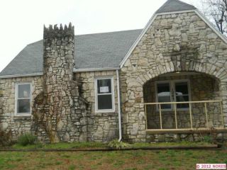 Foreclosed Home - List 100271732