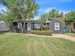 Foreclosed Home - List 100761267
