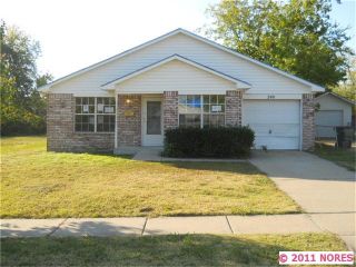 Foreclosed Home - 240 E WOODROW ST, 74106