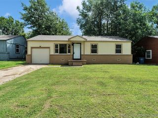 Foreclosed Home - 4323 N FRANKFORT PL, 74106