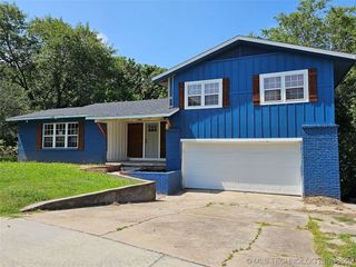 Foreclosed Home - List 100702043