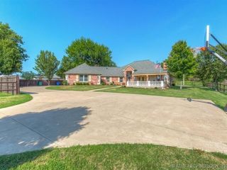 Foreclosed Home - List 100853419