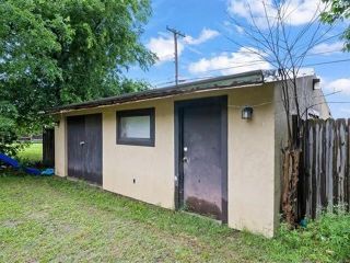 Foreclosed Home - 5733 E 18TH ST, 74112