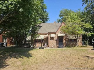 Foreclosed Home - 1625 S KNOXVILLE AVE, 74112