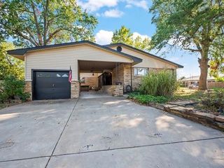 Foreclosed Home - List 100936114