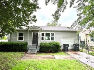 Foreclosed Home - 3508 E 30TH ST, 74114