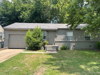 Foreclosed Home - 319 W 50TH ST N, 74126