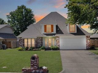 Foreclosed Home - 9224 E 96TH ST, 74133