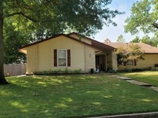 Foreclosed Home - 9224 E 68TH ST, 74133