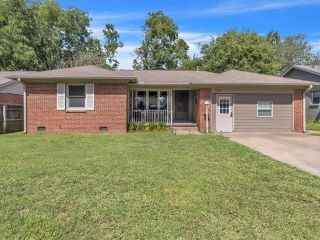 Foreclosed Home - List 100859008