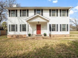 Foreclosed Home - List 100736755