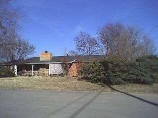 Foreclosed Home - 120 S FOREMAN, 74352