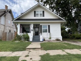 Foreclosed Home - 125 F ST NW, 74354