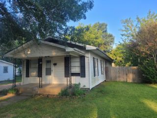 Foreclosed Home - 223 H ST NE, 74354