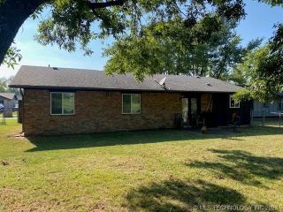 Foreclosed Home - 417 N OKLAHOMA ST, 74361