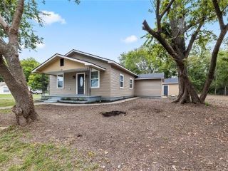 Foreclosed Home - 530 W SOUTHSIDE BLVD, 74401