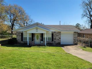 Foreclosed Home - 1101 PALMER LN, 74432