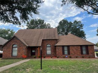 Foreclosed Home - 201 HERITAGE CT, 74434